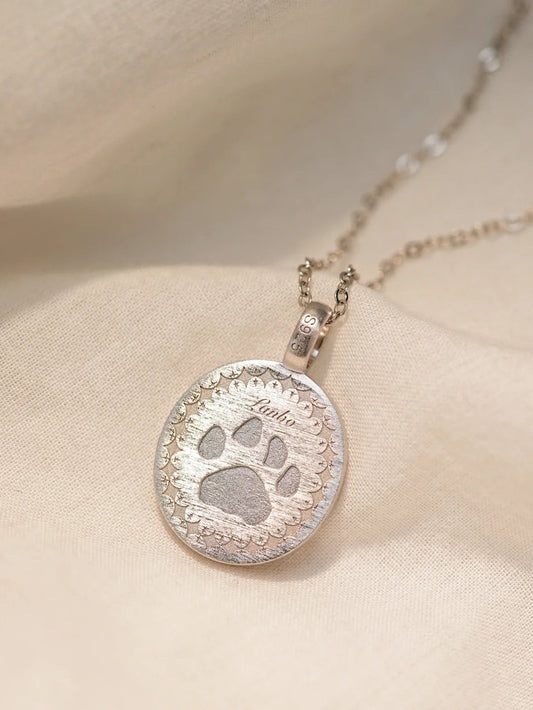 Custom Pet Portrait Locket & Pendant | Hand-Painted Memorial Jewelry