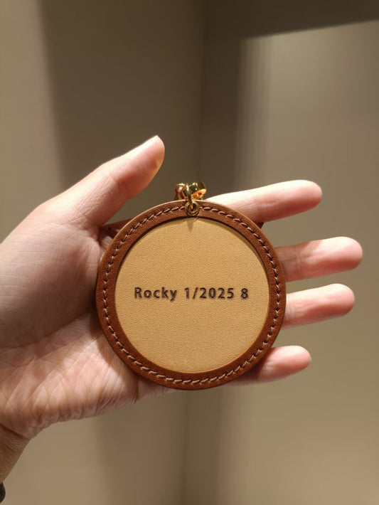 Custom Leather Pet Portrait Keychain | Handcrafted 3D Effect