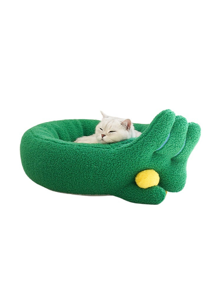 Zeze Hand Gesture Cat Bed – Soft Fleece Pet Nest with Playful Hand Design