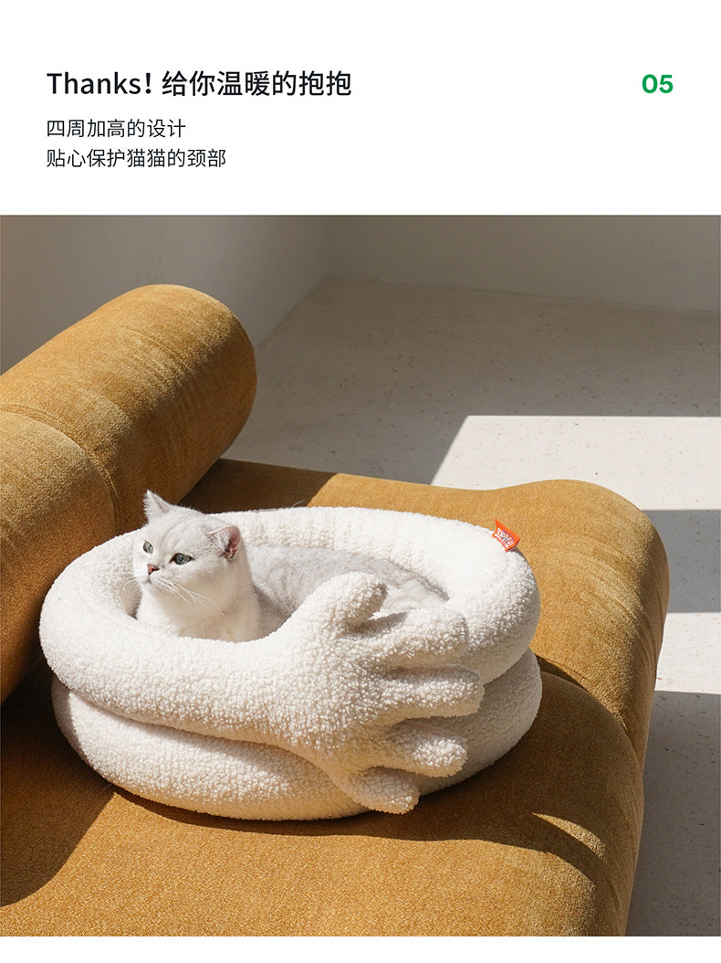 Zeze Hand Gesture Cat Bed – Soft Fleece Pet Nest with Playful Hand Design