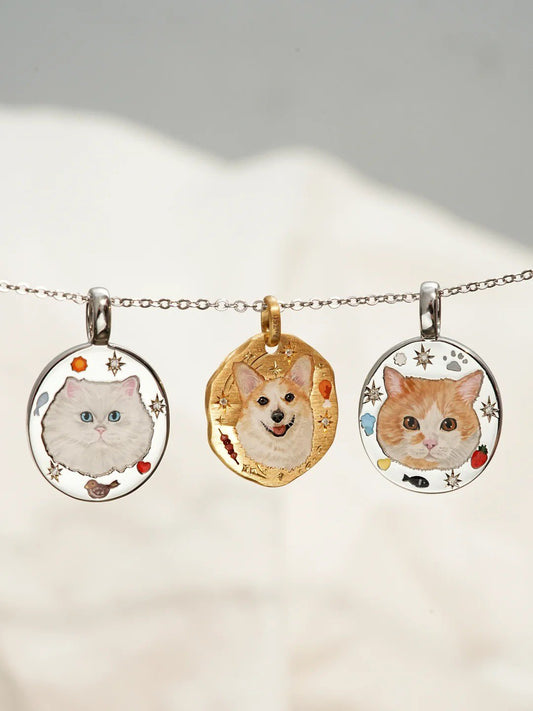 Custom Pet Portrait Locket & Pendant | Hand-Painted Memorial Jewelry